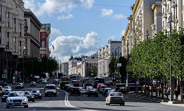 В центре Москвы в День Победы ограничат движение транспорта