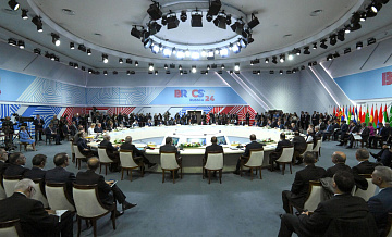 ЮАР призвала запускать совместные программы развития в рамках БРИКС