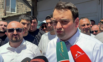 В Армении возбудили дело против племянника Карапетяна