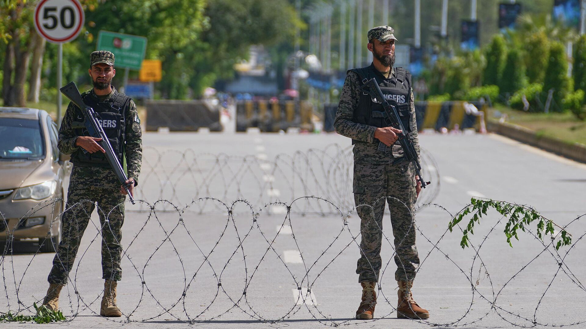 СМИ узнали, когда начнется встреча иранской делегации с премьером Пакистана