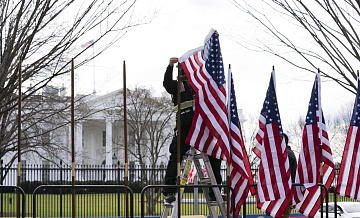 Эпоха господства США прошла, пишет New York Times