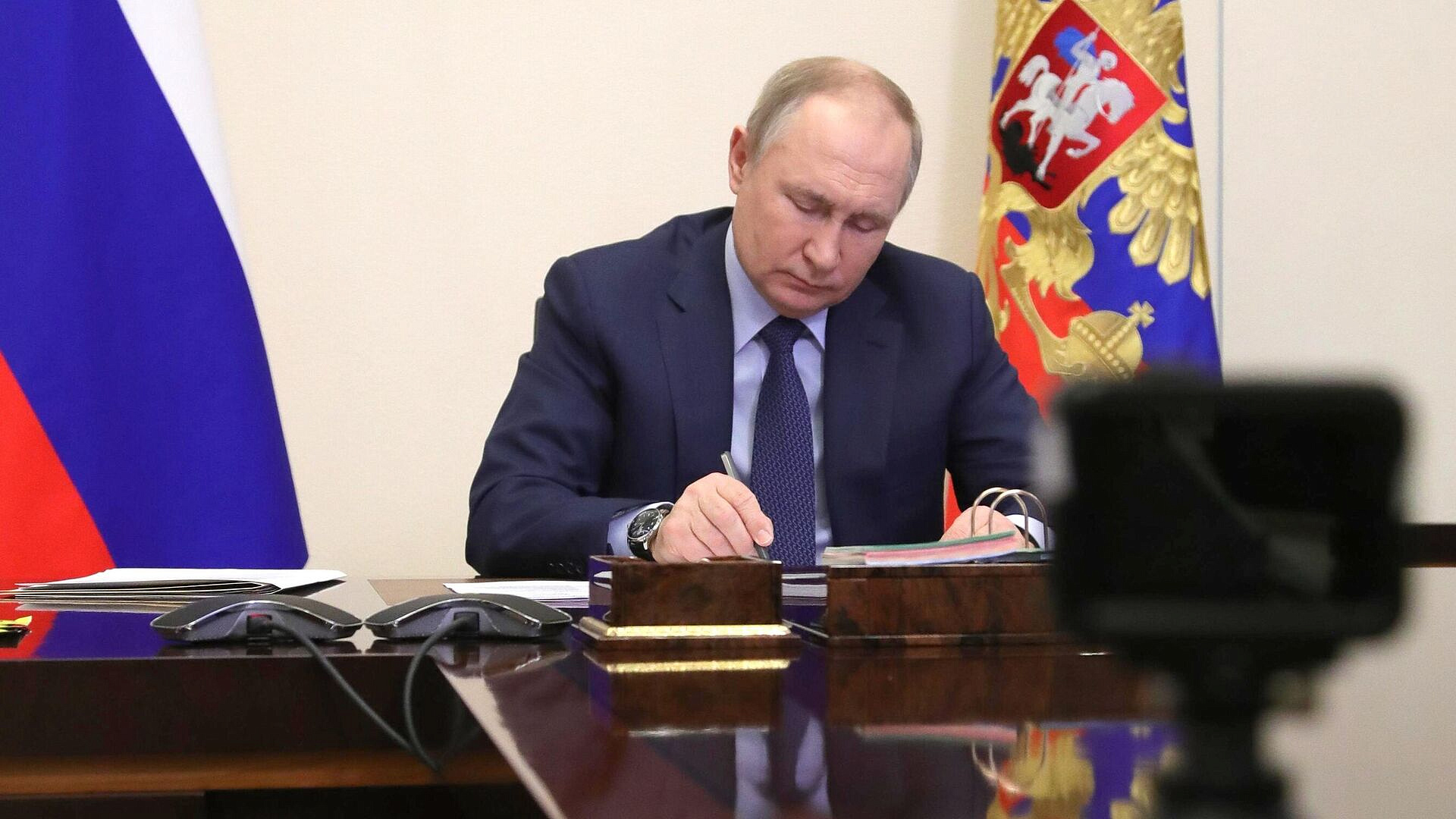 Путин восстановил право на налоговый вычет по НДФЛ при продаже паев ПИФ