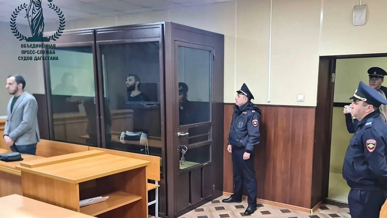 Подозреваемый в нападении на врачей в больнице в Дагестане не признал вину