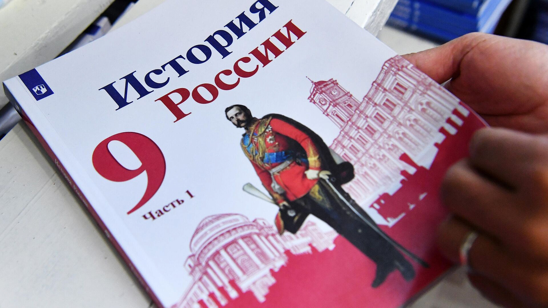 В новые учебники истории войдет подвиг военных КНДР в Курской области