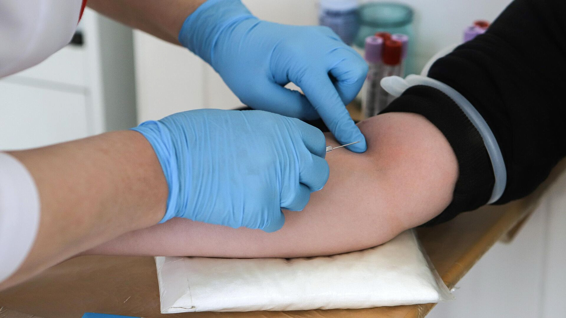 Почти 30 тысяч доноров сдали кровь и ее компоненты в Подмосковье