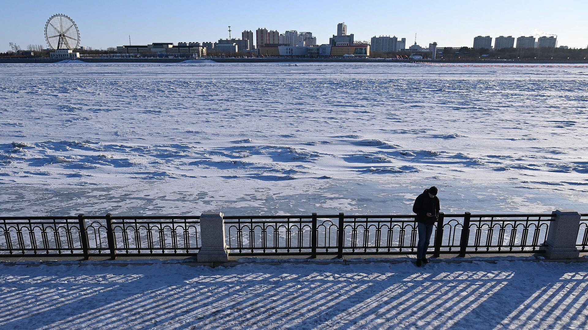 Летевшие в Благовещенск самолеты ушли на запасной аэродром