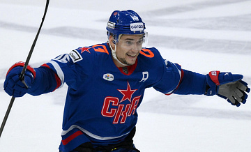 Хет-трик Плотникова помог СКА разгромить "Барыс" в матче КХЛ