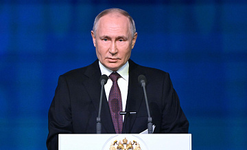 Песков объяснил отказ Путина от участия в дебатах