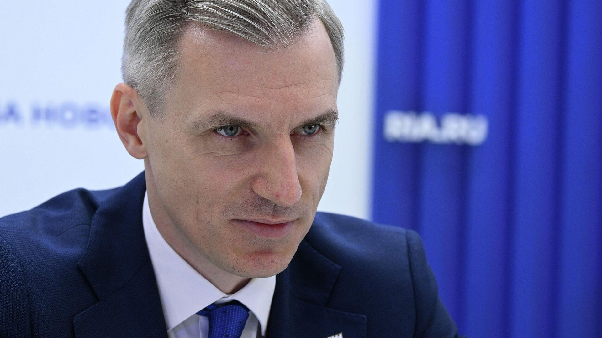 Анохин: представители Смоленской области победили в конкурсе "Семья года"