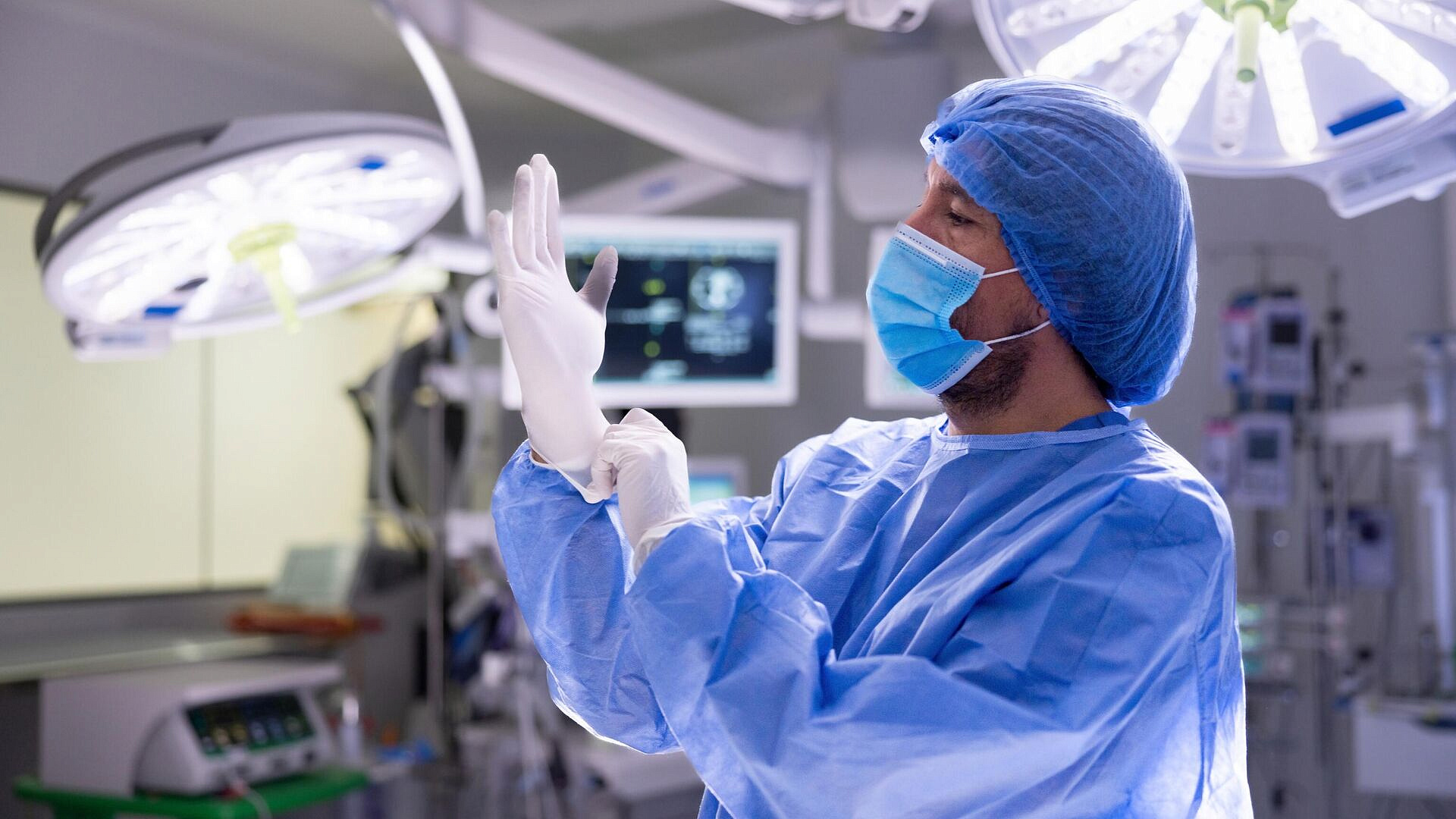 Тюменские врачи спасли пожилую пациентку с разрывом аневризмы аорты