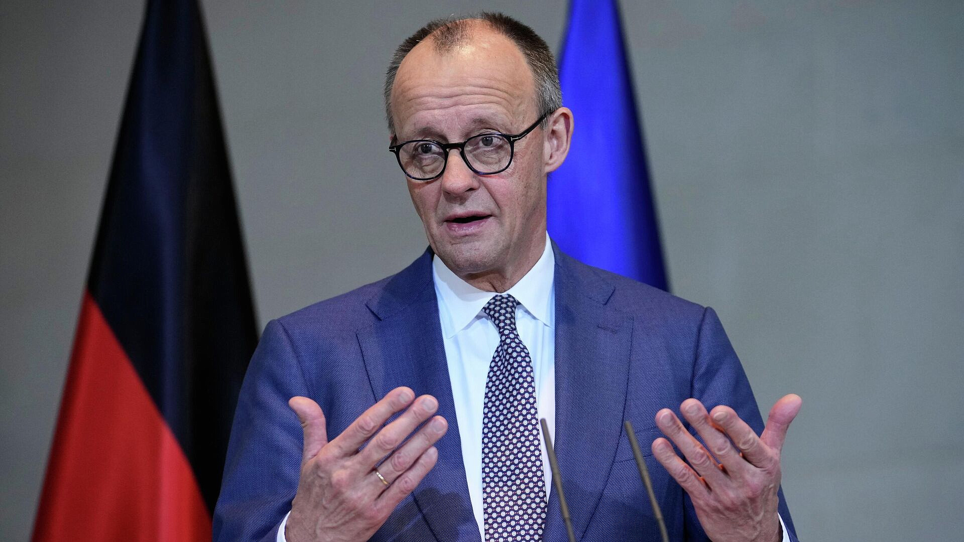 Мерц надеется на открытый диалог с Си Цзиньпином, пишут СМИ