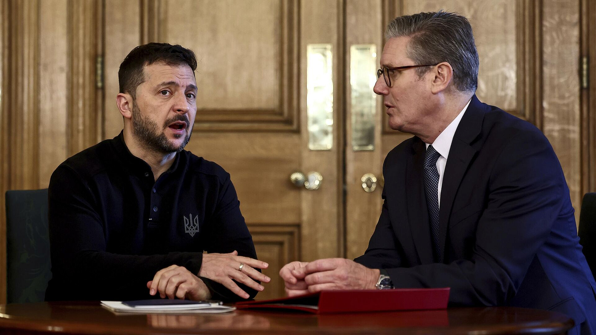 Стармер и Зеленский провели встречу в Риме