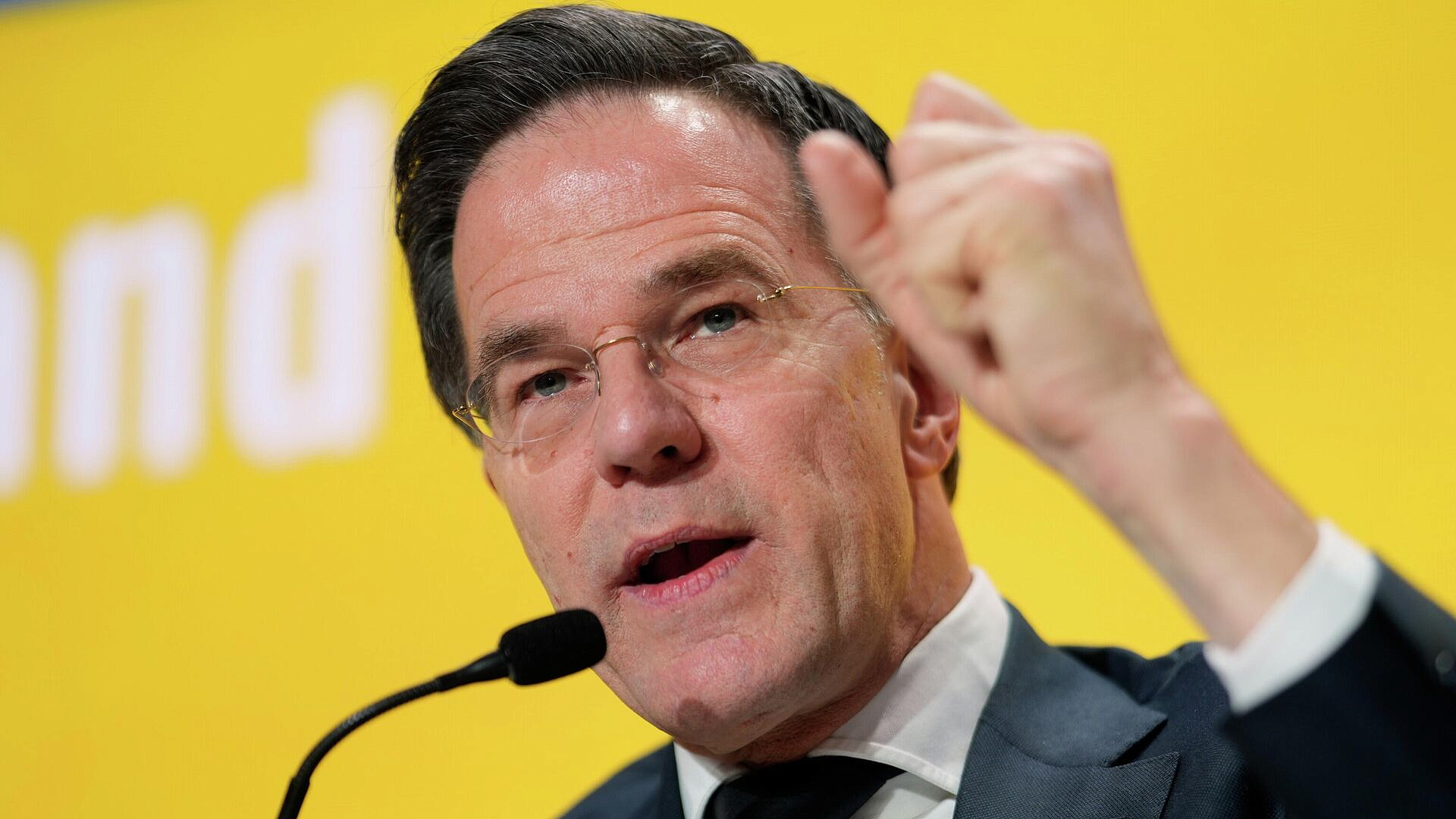 ������� ����� ��������� ����� ���������� � ������� �������