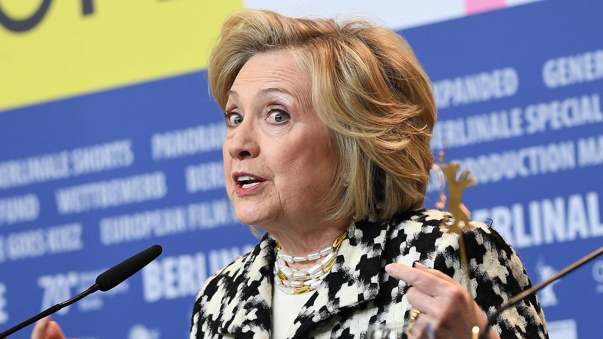 Хиллари Клинтон пожаловалась, что не вписывается в новый курс США