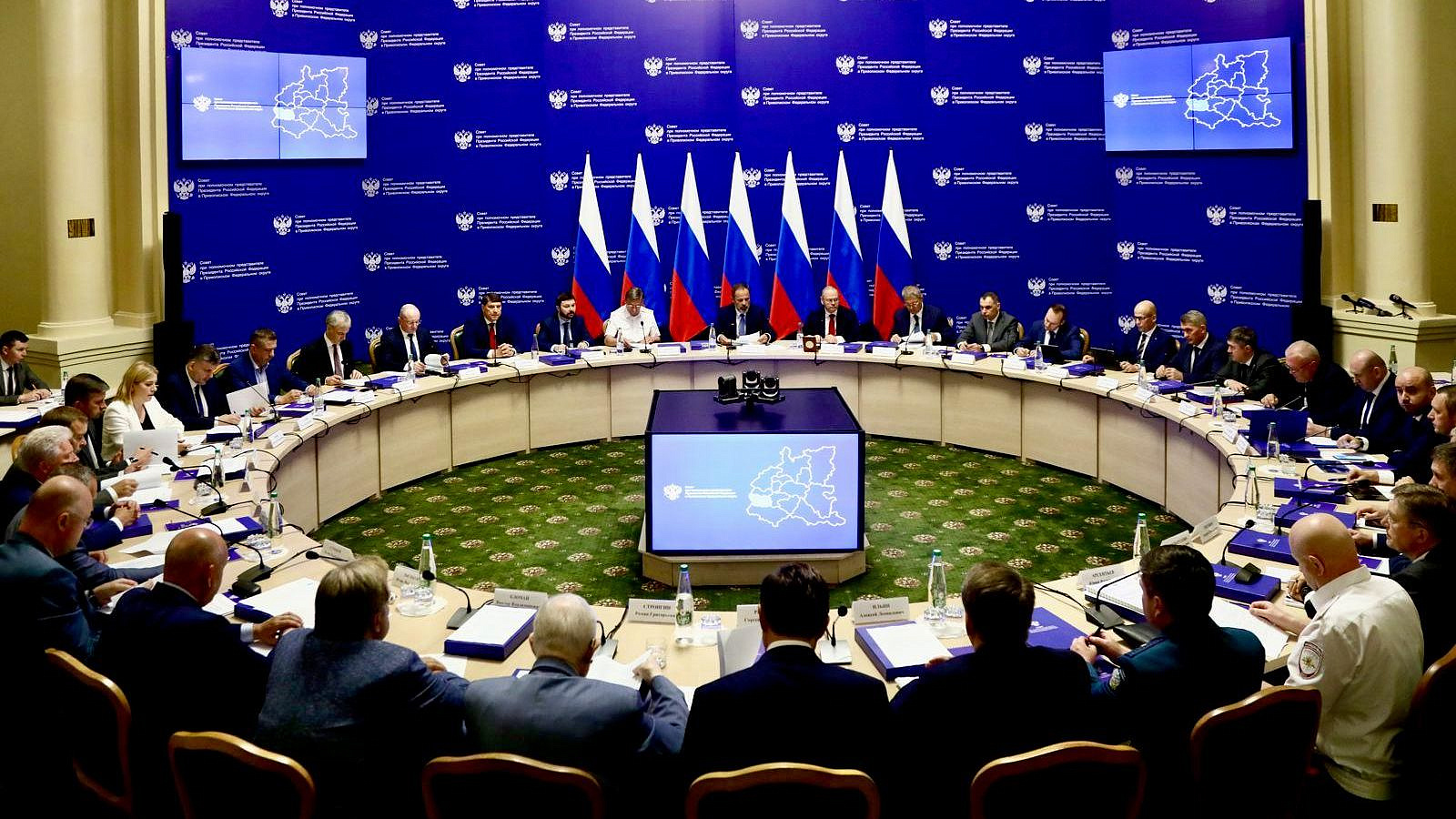 Олег Николаев представил опыт Чувашии по адаптации ветеранов СВО