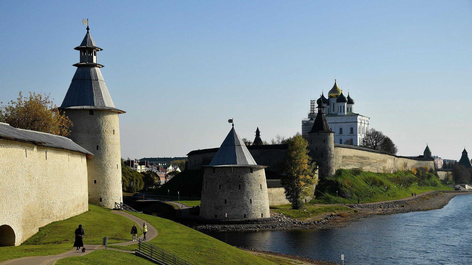 Губернатор Псковской области объяснил перебои с интернетом в регионе