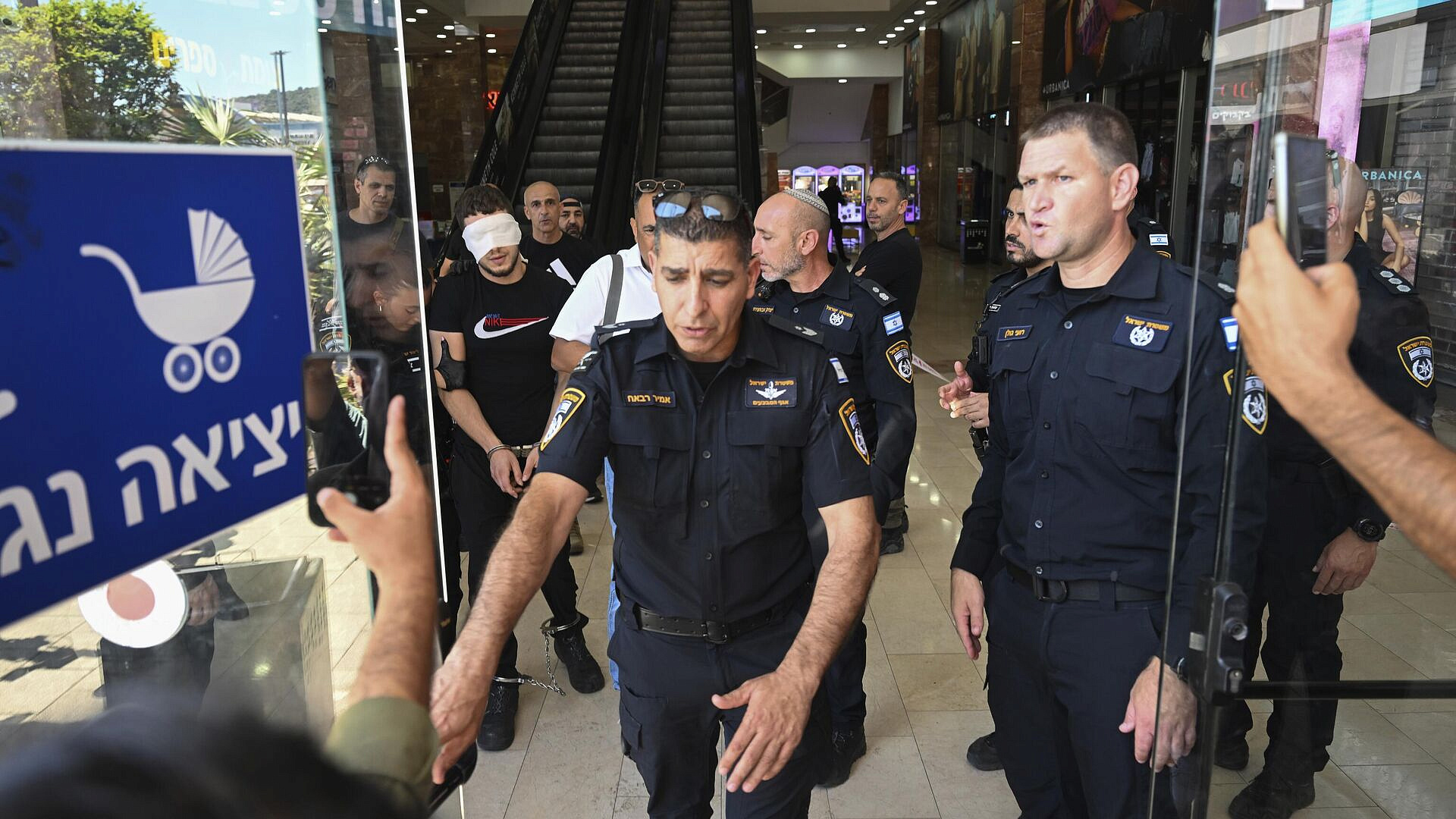 � ������ � ��������� � ������� ����� �������