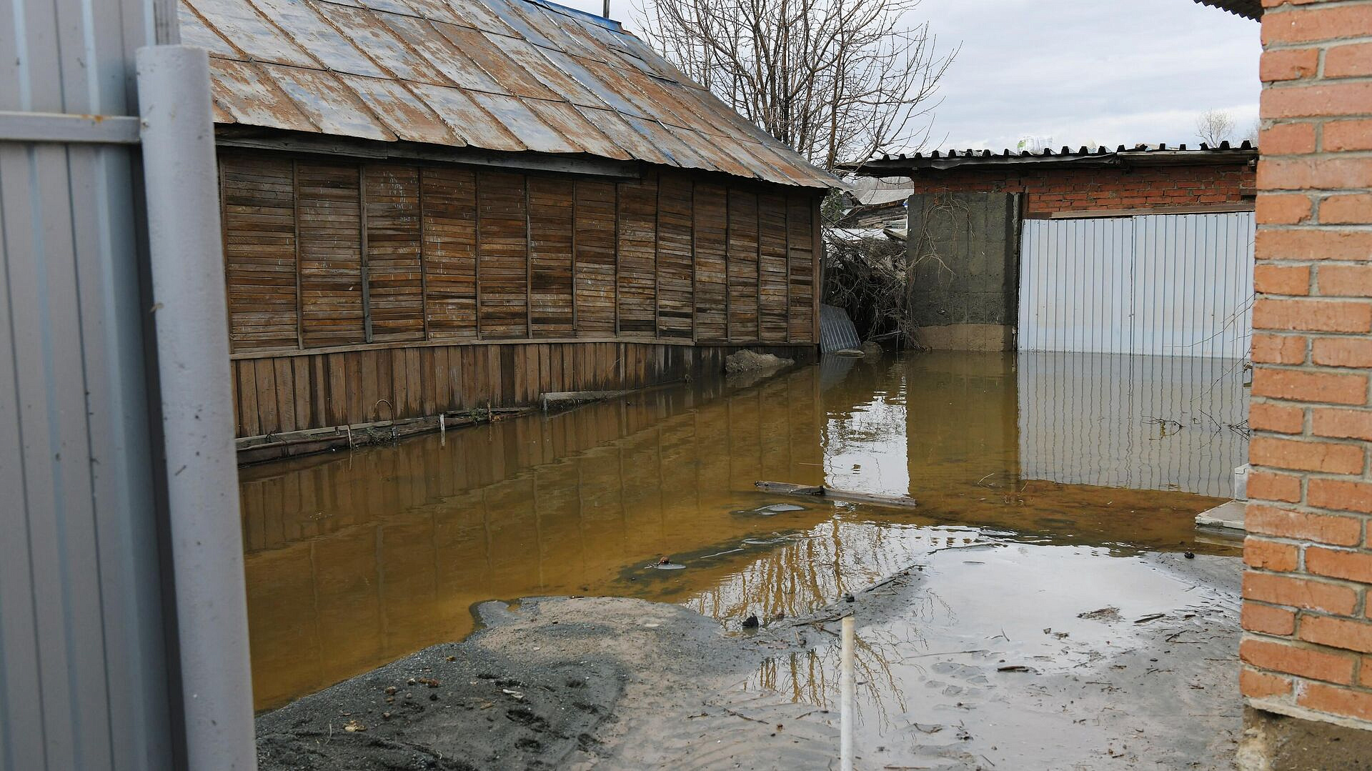 Уровень воды в Урале у Оренбурга снизился до 1178 сантиметров