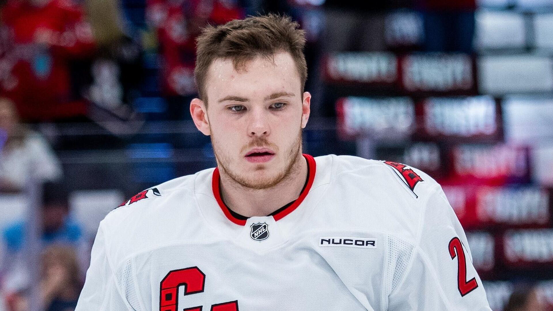 Никишина признали второй звездой дня в НХЛ