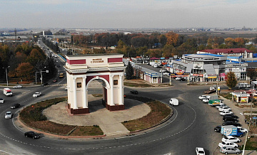 В Нальчике приостановили работы по вырубке деревьев из-за жалоб жителей
