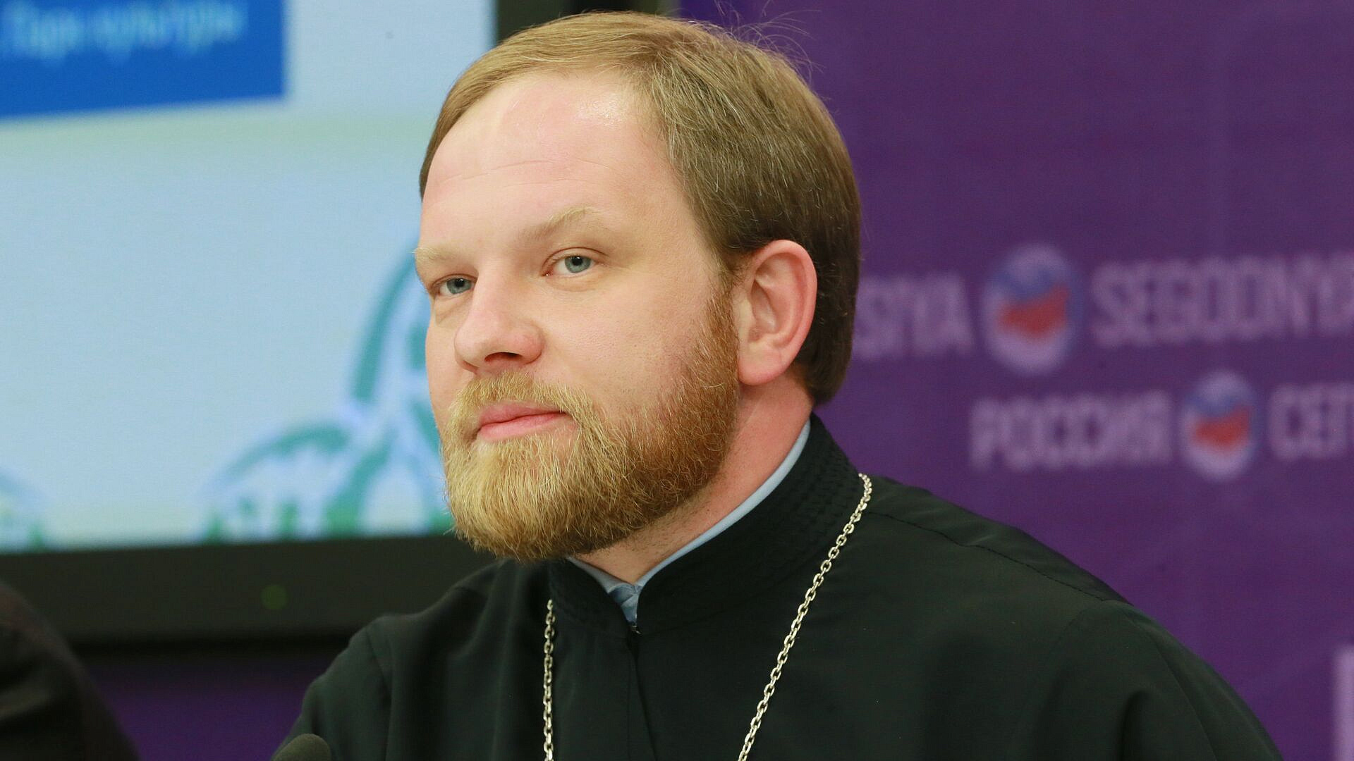 В РПЦ рассказали о молитве о мире и победе