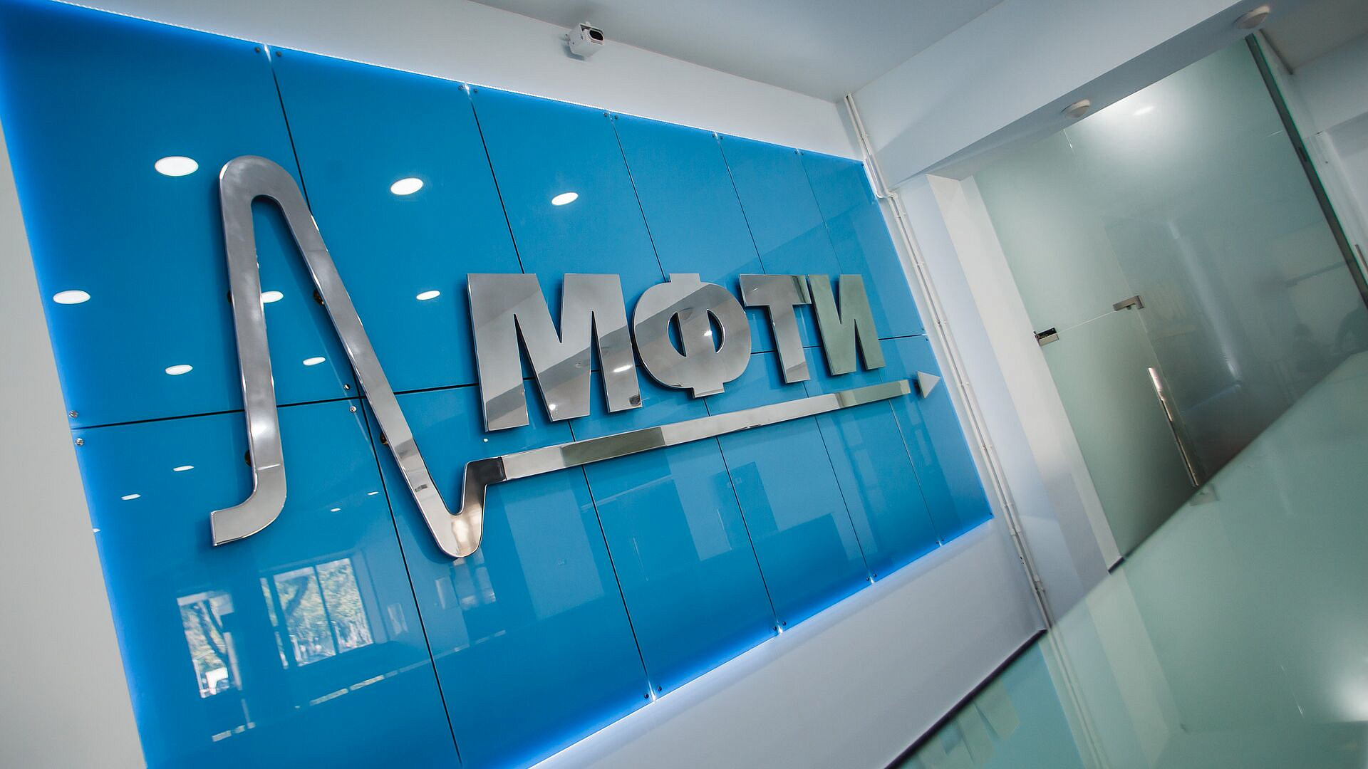 ����� �������� ������� �������� ����