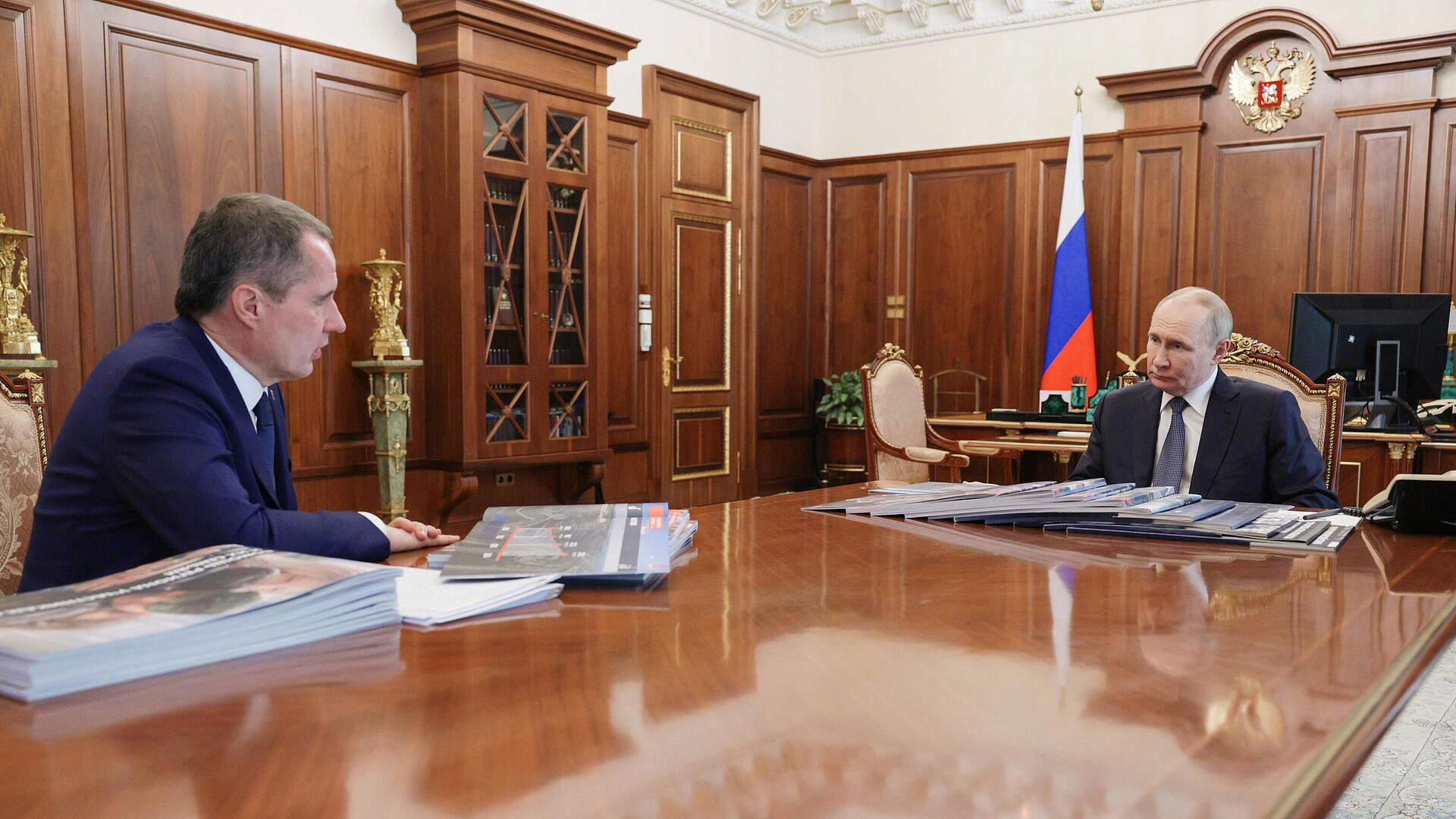 Гладков объяснил сокращение производства АПК в Белгородской области