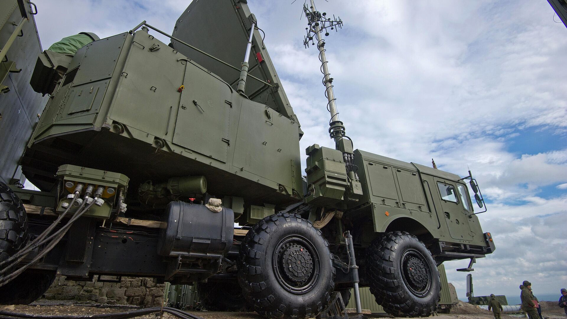 Российская ПВО за сутки сбила 222 украинских беспилотника