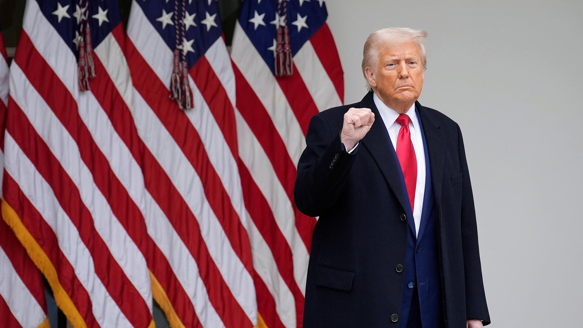 Трамп прошел первый медосмотр после возвращения в Белый дом