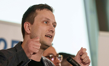 Премьер Гренландии призвал быть готовыми к военному нападению США на остров