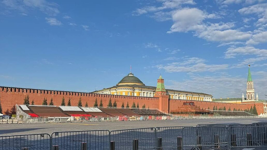 Французские депутаты заявили о желании приехать в Россию на День Победы