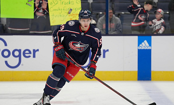 "Коламбус" обменял российского хоккеиста Чинахова в "Питтсбург"