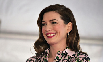 Эпштейн и Билл Гейтс хотели выпить кофе с Энн Хэтэуэй