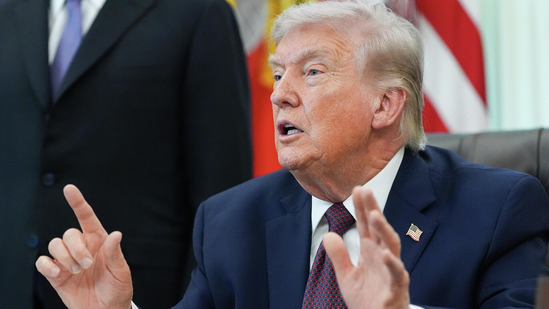 Иран отчаянно хочет заключить сделку с США, заявил Трамп