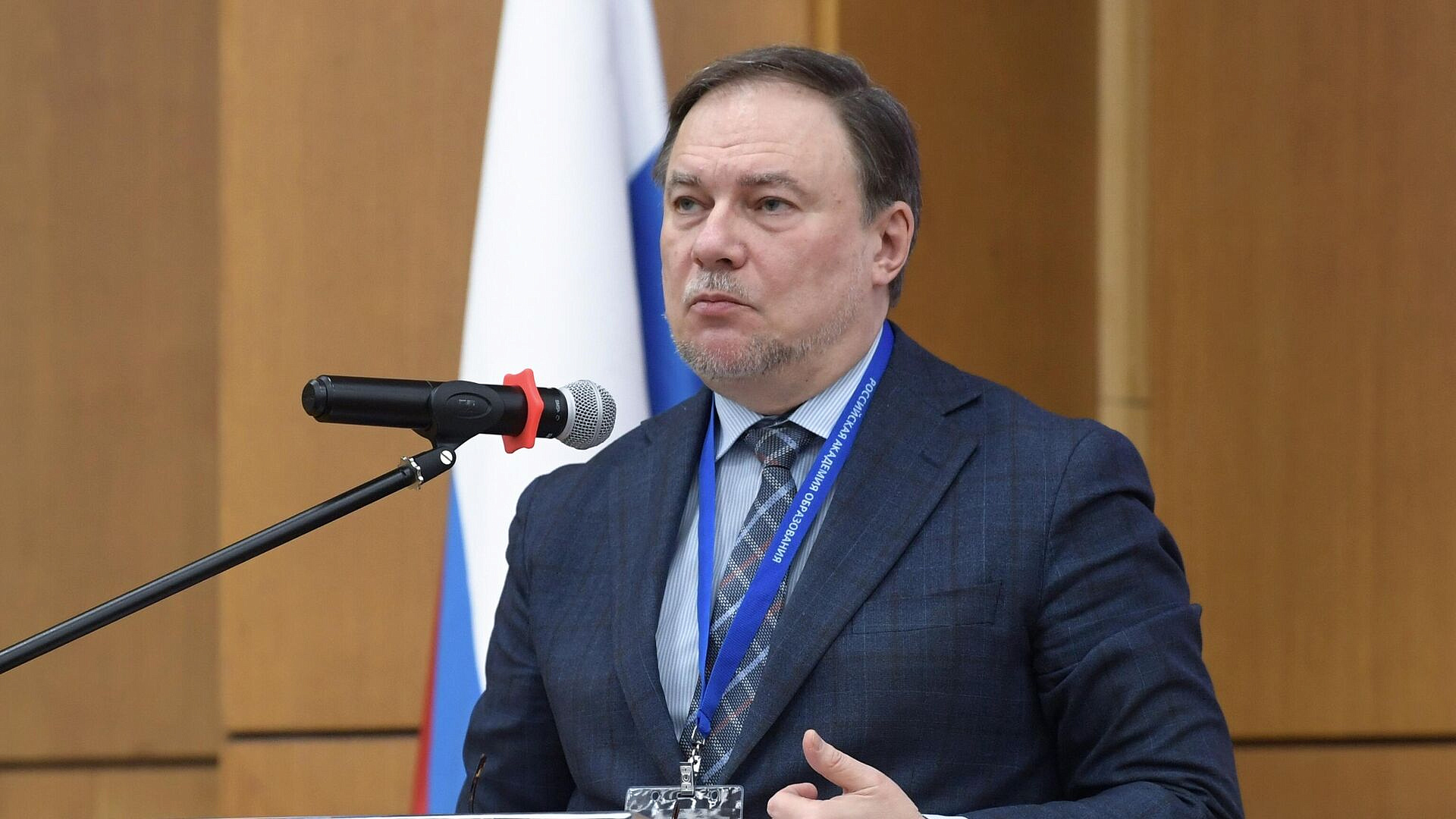 ����������� ����������������� ��������� � ��������� ��� �� �������� � �����