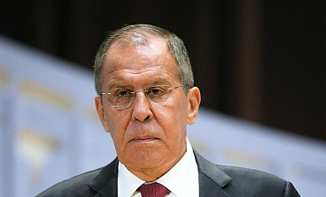 Лавров прокомментировал надежды Запада ослабить Россию санкциями