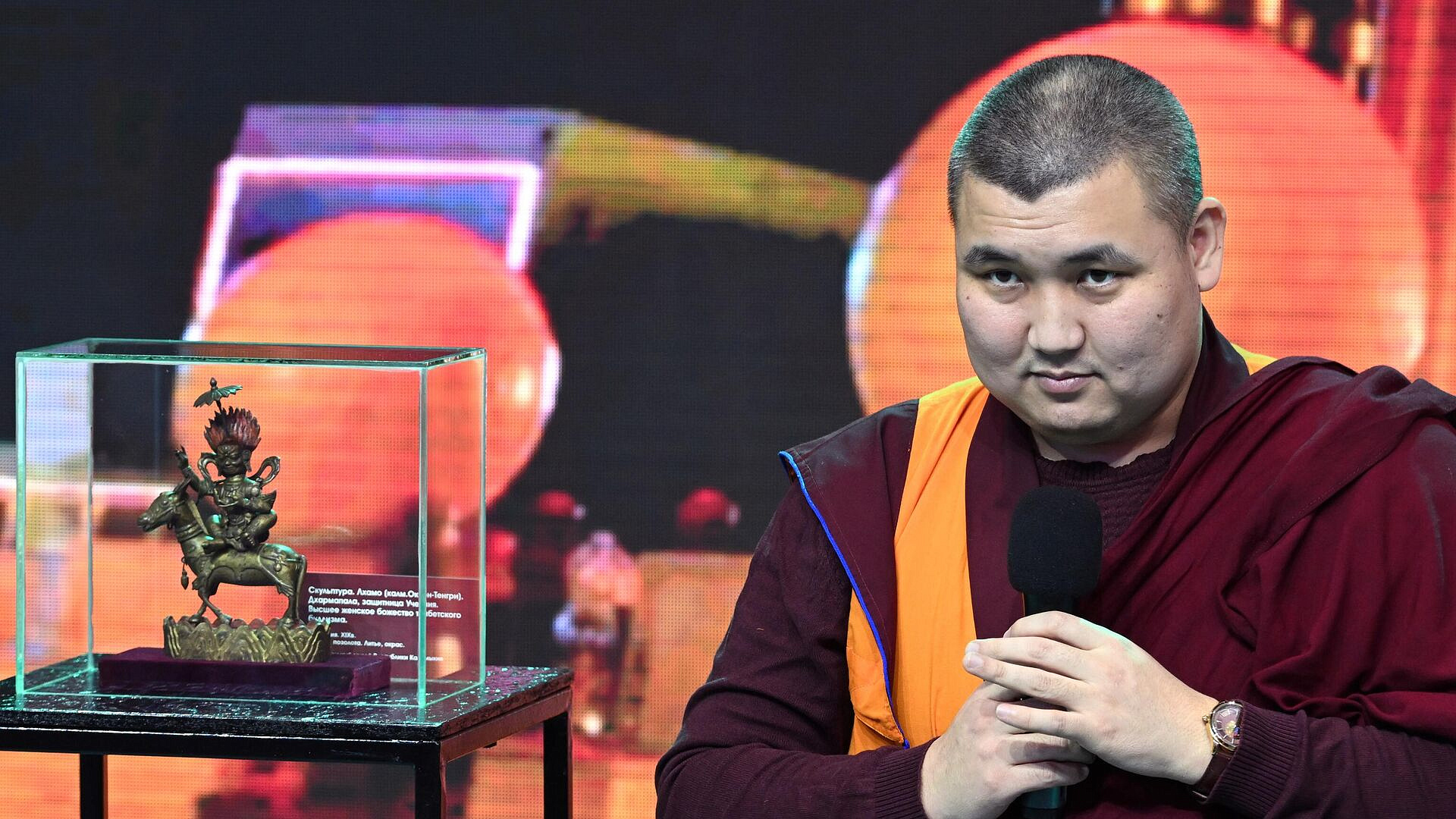 Россиянам рассказали, когда отмечают "буддийское 8 марта"