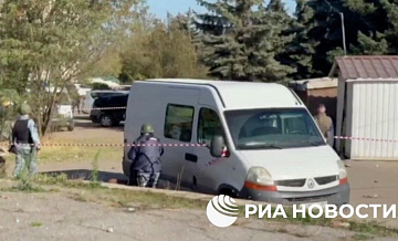 СК работает на месте взрыва в Луганске