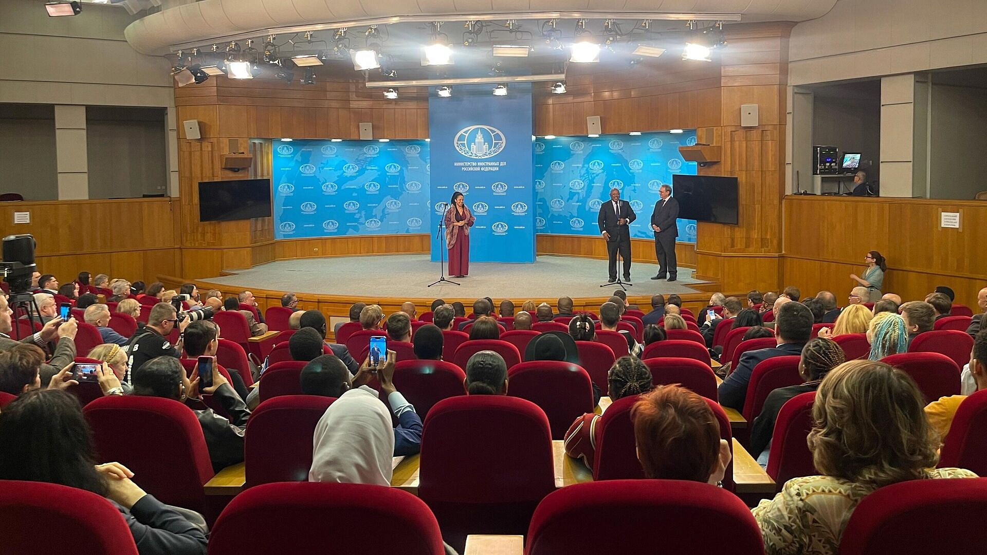 В МИД России прошла презентация фильма "Black to USSR"