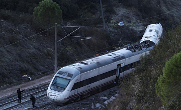 Министр транспорта Испании допустил рост числа жертв ЧП с поездами