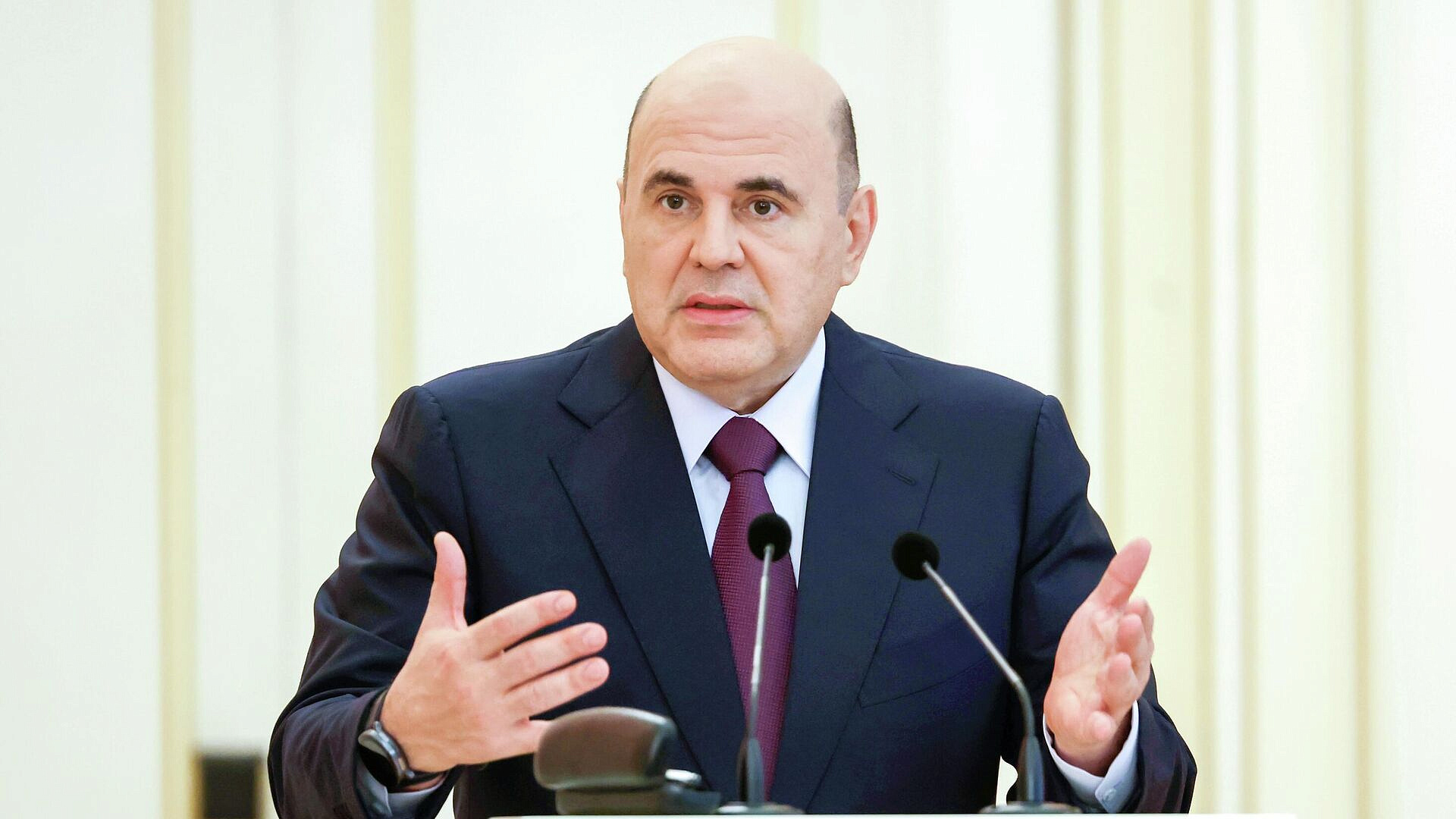 Поставки энергоресурсов должны вестись бесперебойно, заявил Мишустин