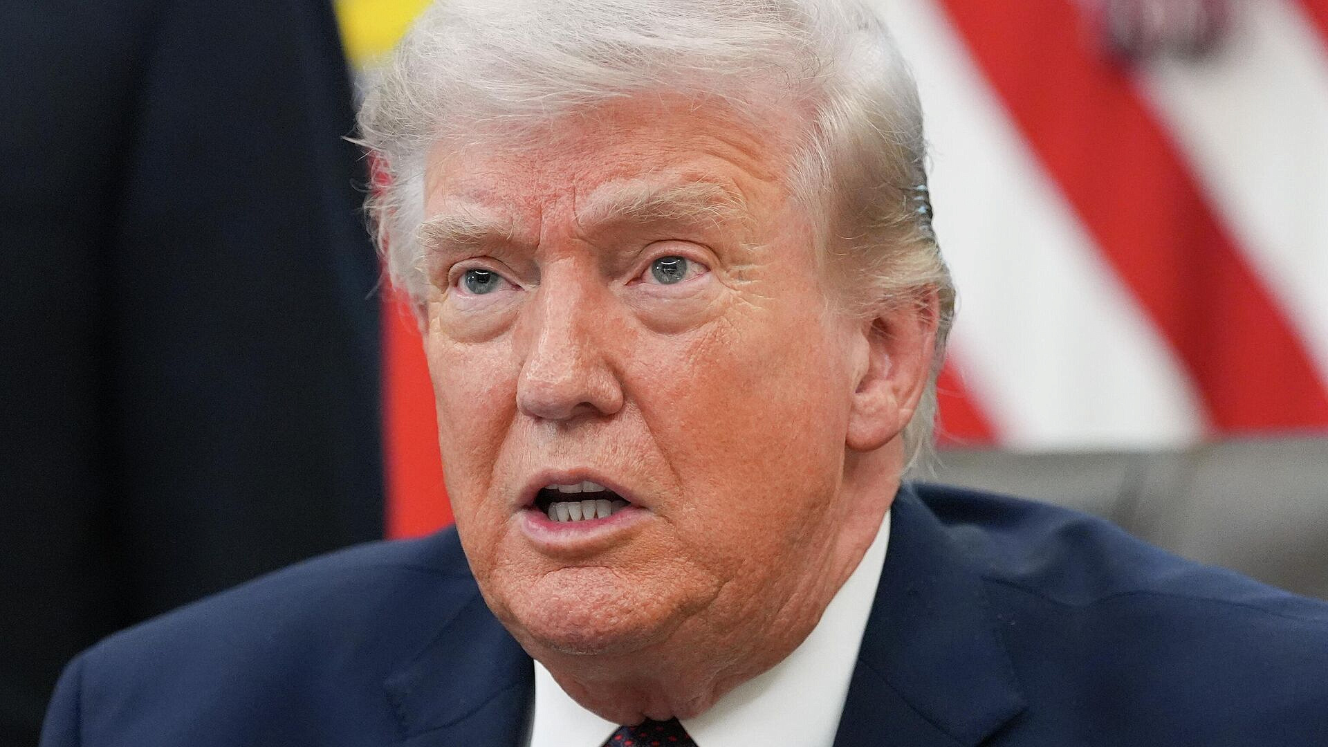 Трамп заявил, что он абсолютно точно рассматривает выход США из НАТО