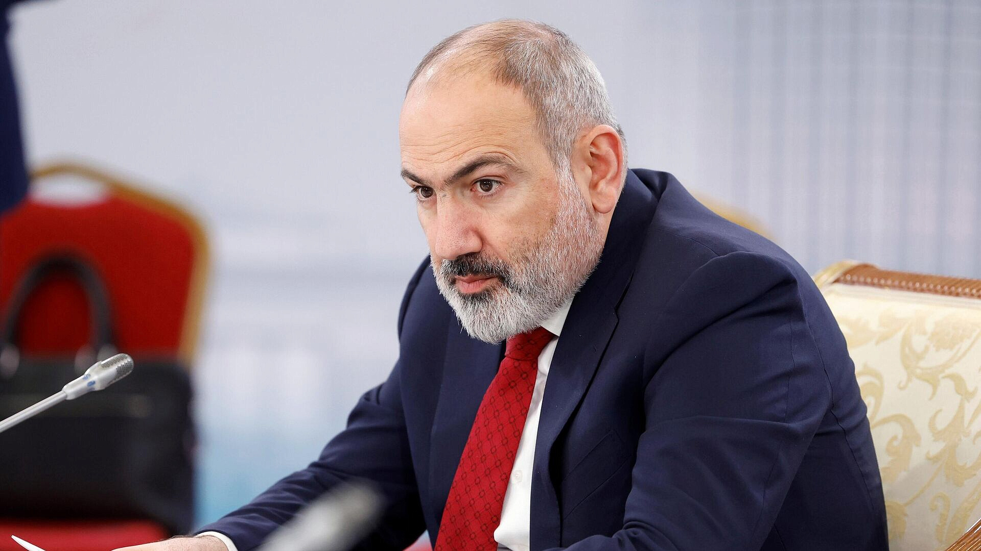 Пашинян поблагодарил Россию за прекрасную организацию саммита ЕАЭС