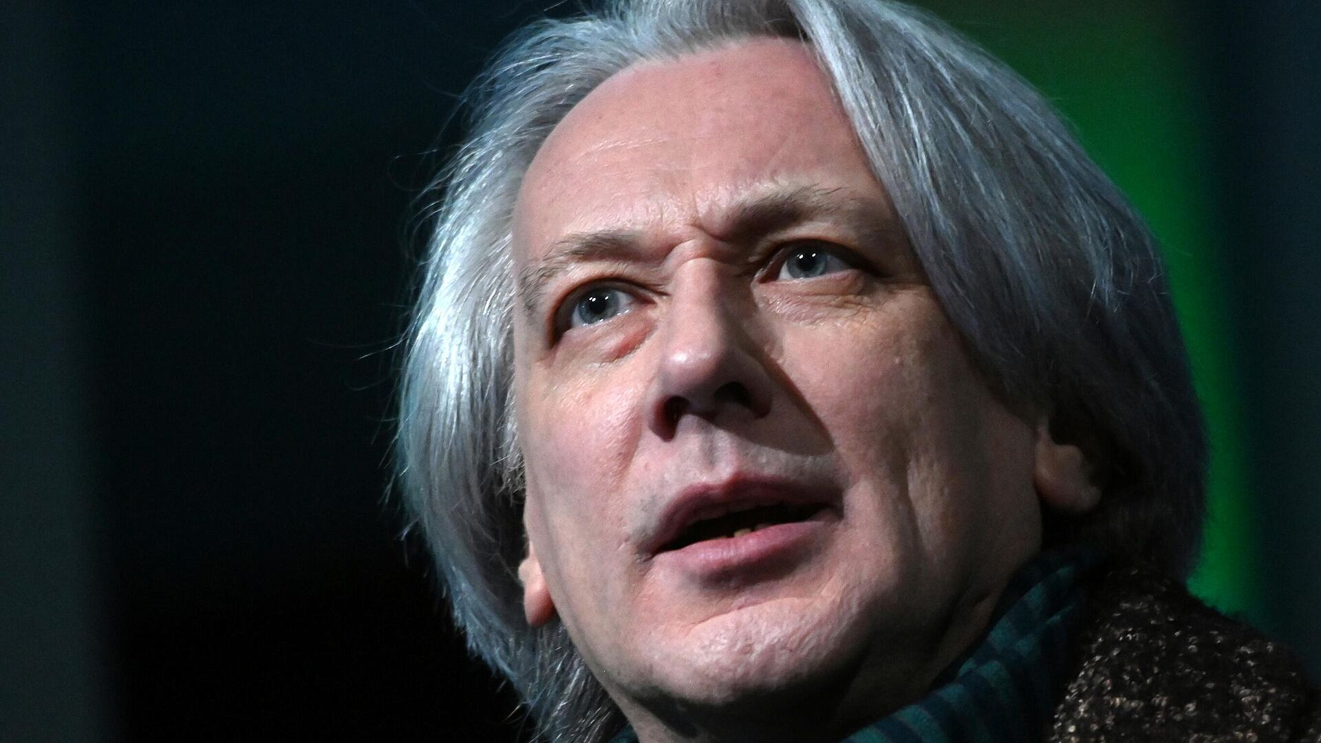 � ����� �������� ��������� �������� � ������� ����������