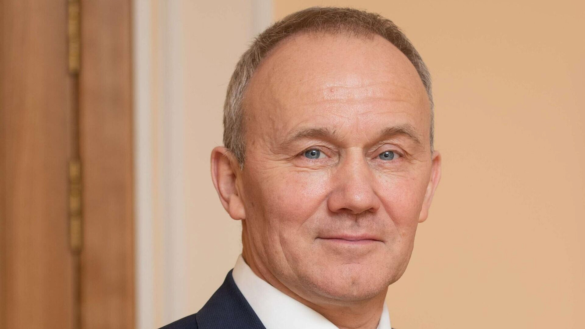 Бывшему вице-губернатору Чемезову вменяют мошенничество на миллион рублей