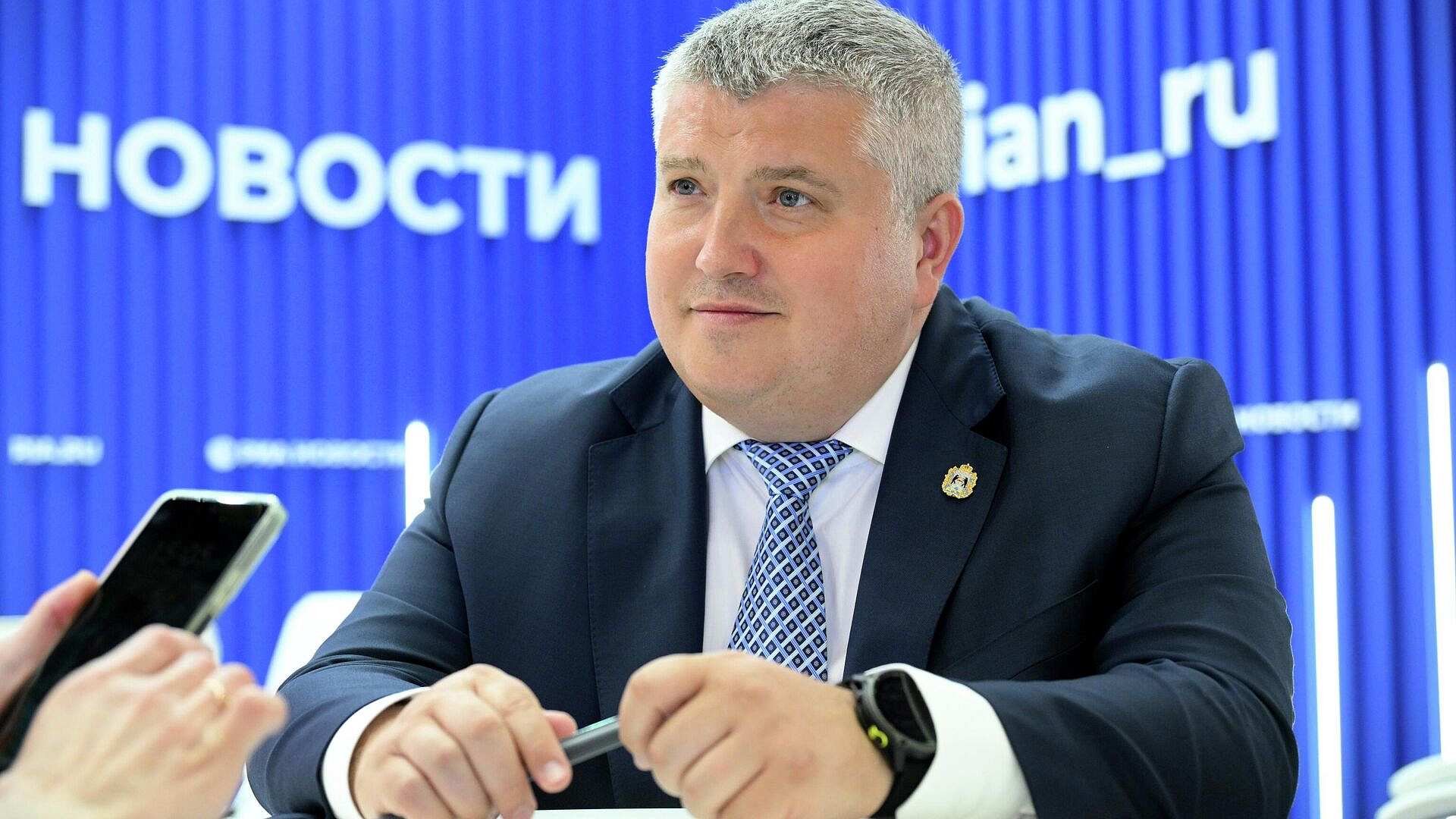Дронов: Новгородская область нацелена на увеличение многодетных семей