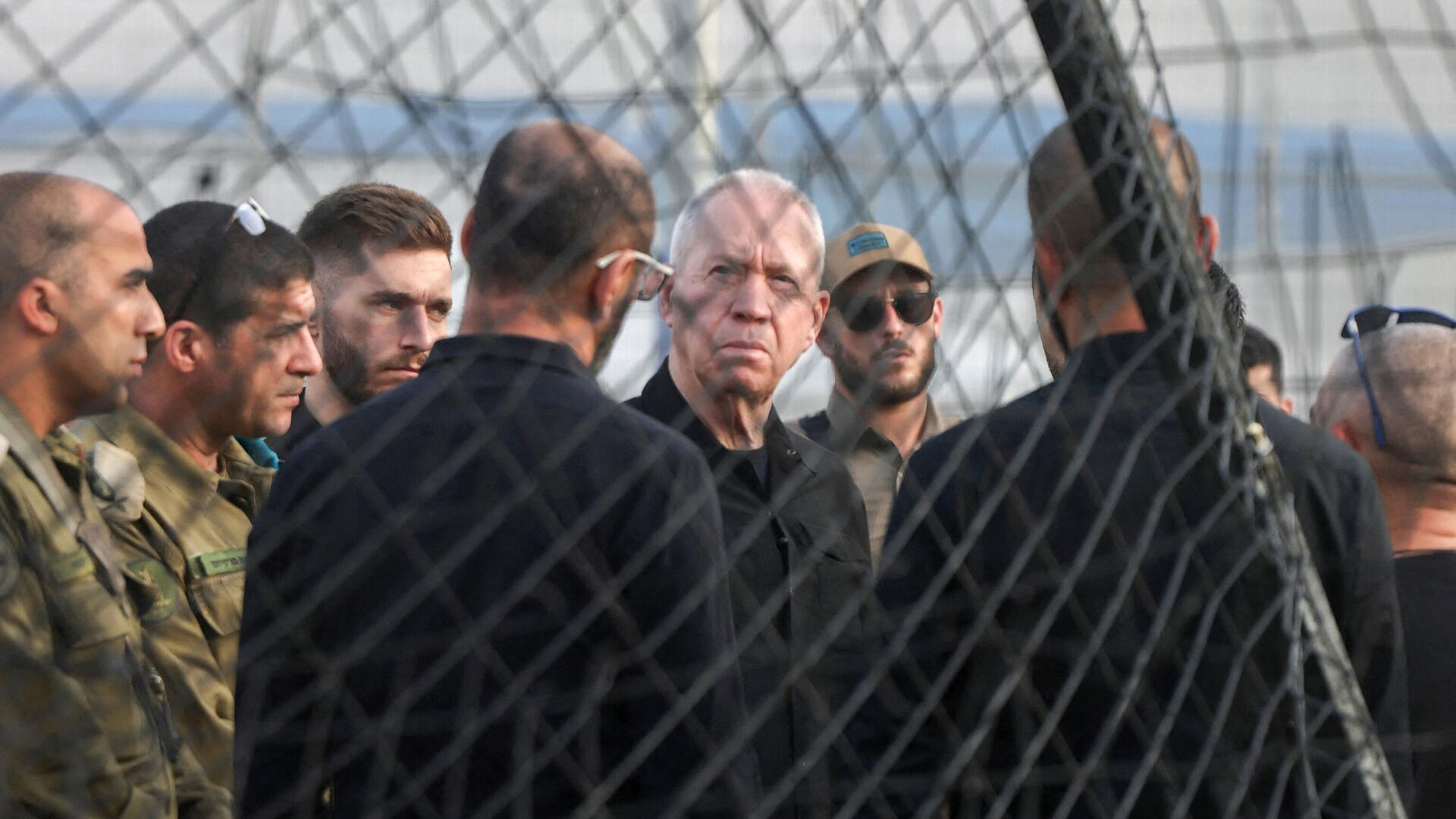 Спикер парламента Ливана и спецпосланник США пытаются достичь соглашения