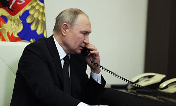 Путин и Рахмон обсудили участие в мероприятиях в честь Дня Победы