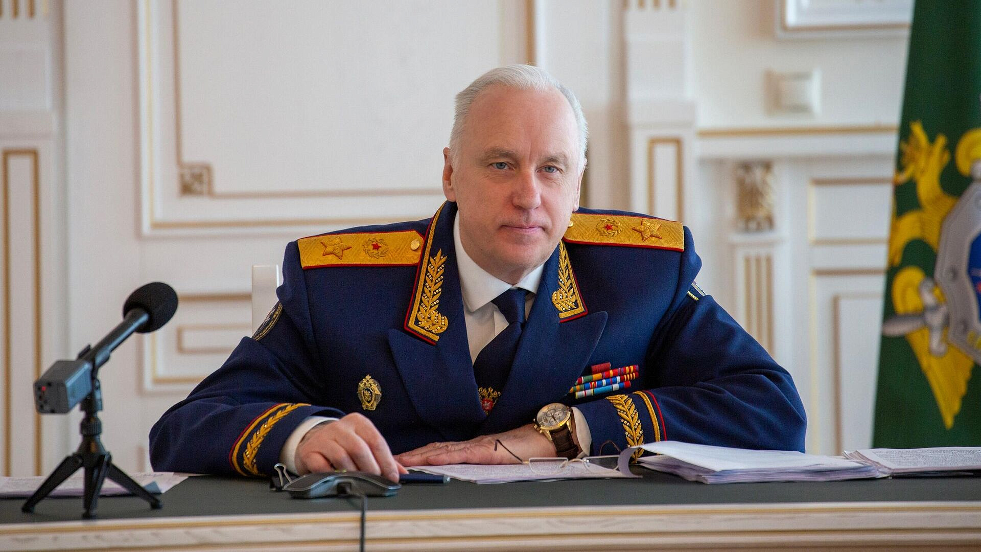 Бастрыкин запросил доклад по делу об истязаниях матерью подростка в Туве