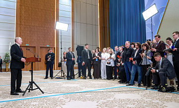 Россия будет добиваться, чтобы авто не ввозили без пошлин, заявил Путин